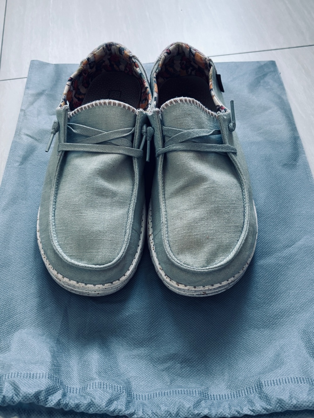 HEYDUDE Wendy Aloe Green Floral Boho Slip On Shoes Women’s Size 10 - Picture 2 of 9